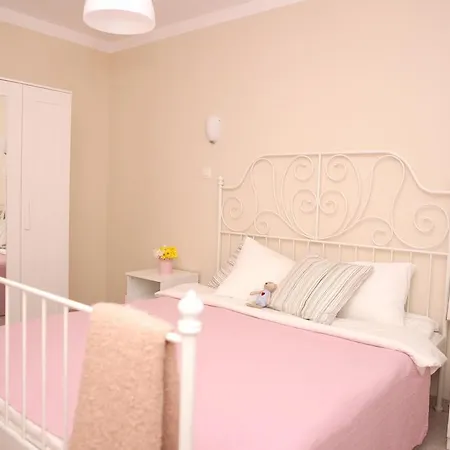 Pomorie Residence Aparthotel מלון דירות פומורי